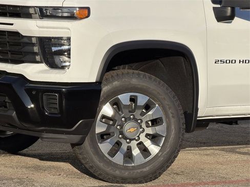 New 2026 Chevrolet Silverado 2500 Custom w/ Custom Value Package image 8