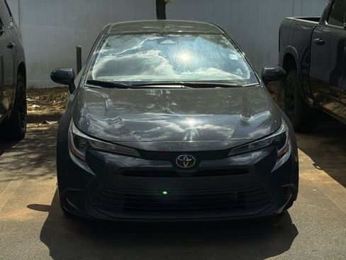 Used 2024 Toyota Corolla LE FWD image 3