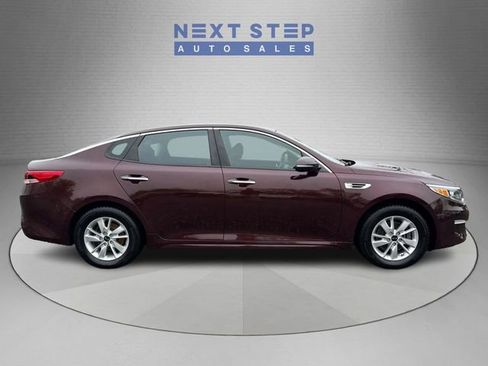 Used 2016 Kia Optima LX FWD image 9