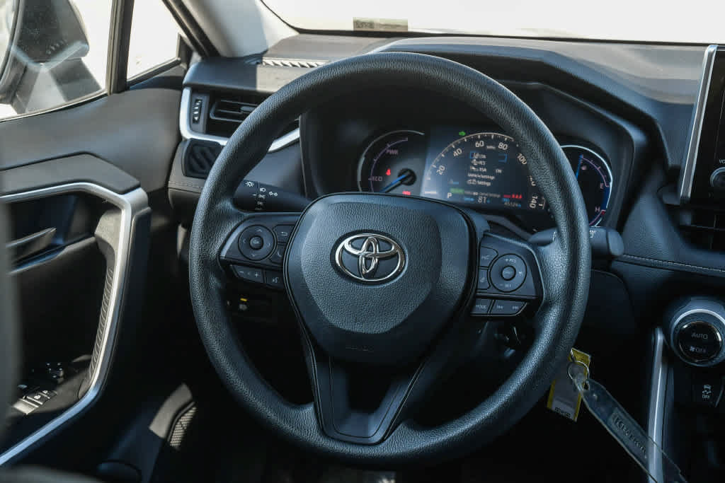 Certified 2024 Toyota RAV4 LE AWD/4WD image 13