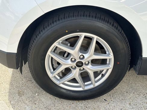 Certified 2023 Ford Edge SEL image 5