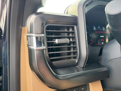 Used 2024 Ford F250 Lariat w/ Lariat Ultimate Package image 20