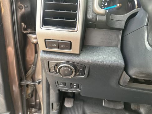 Used 2022 Ford F250 Lariat w/ Lariat Ultimate Package image 26