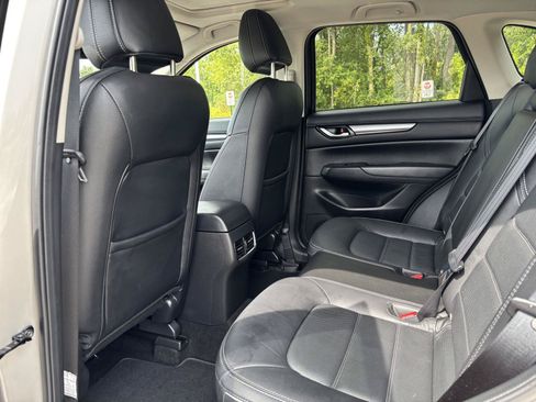Used 2025 MAZDA CX-5 AWD 2.5 S w/ Preferred Package image 16