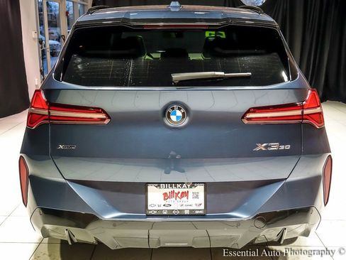 Used 2025 BMW X3 xDrive30i w/ Premium Package image 9