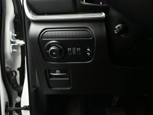 Used 2022 Jeep Wagoneer Series II image 12