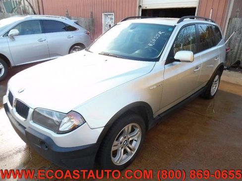 Used 2005 BMW X3 3.0i image 2
