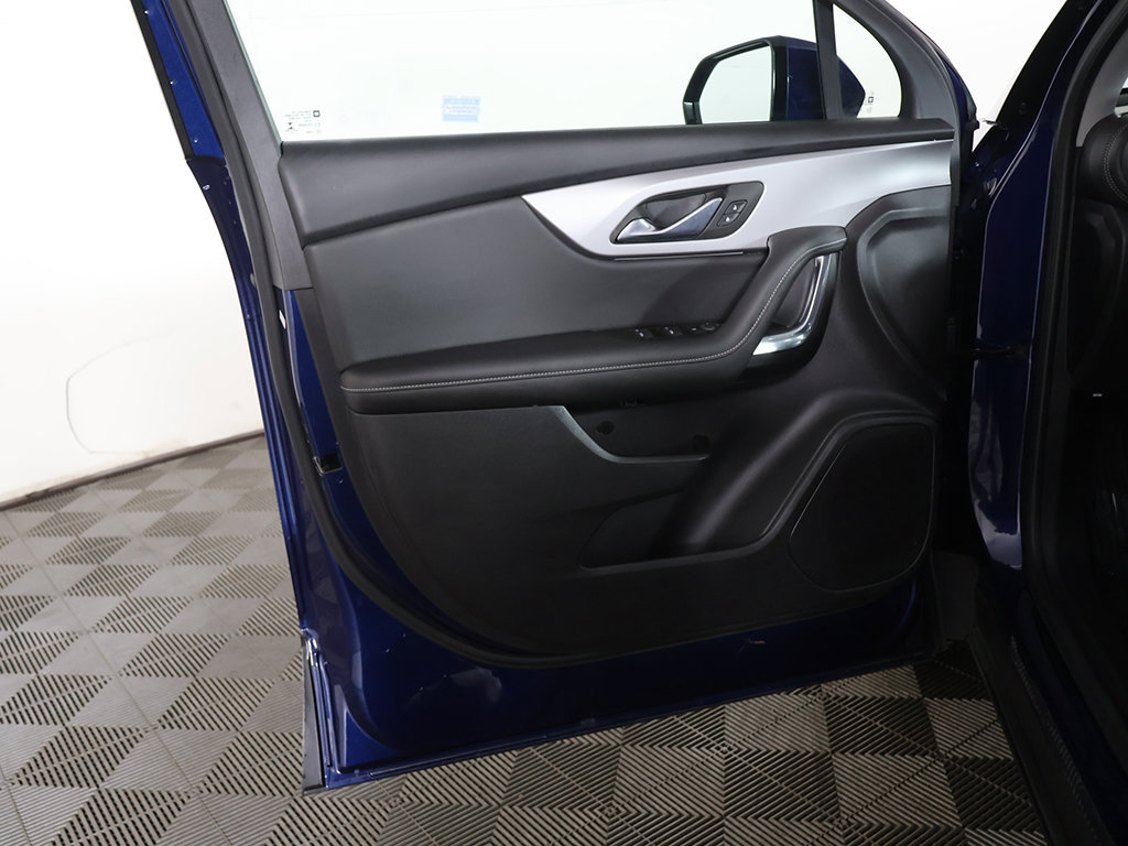 Used 2023 Chevrolet Blazer LT w/ LPO, Floor Liner Package FWD image 21
