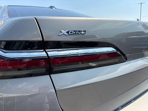 Used 2024 BMW 750e xDrive w/ Executive Package AWD/4WD image 12