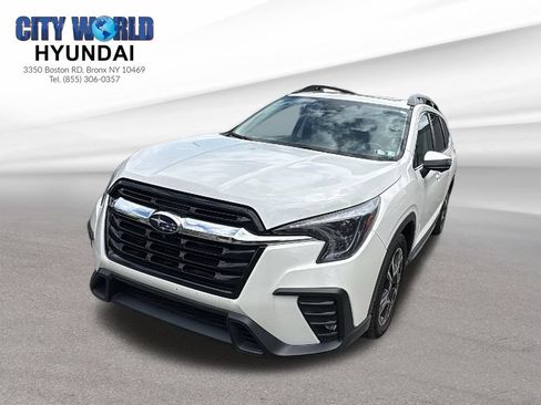 Used 2023 Subaru Ascent Limited w/ Technology Package AWD/4WD image 1