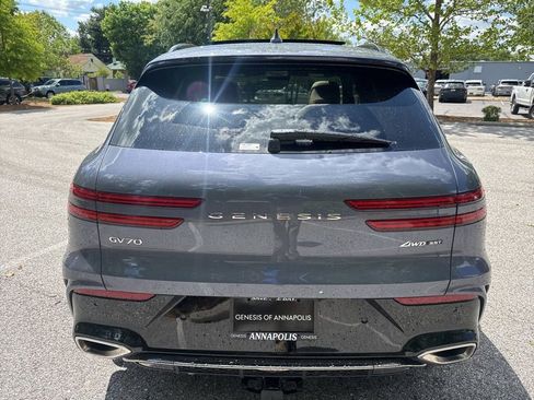 New 2026 Genesis GV70 3.5T Sport Prestige w/ G1 Accessory Package AWD/4WD image 9