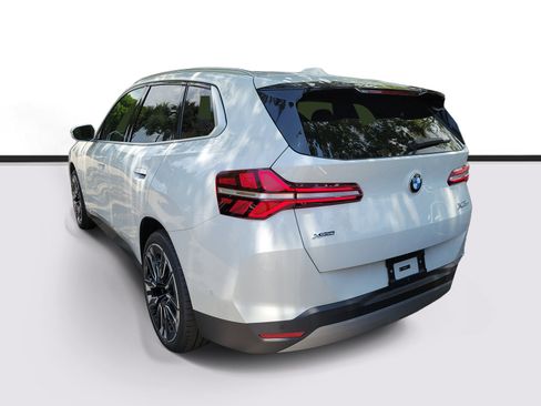 New 2026 BMW X3 xDrive30i w/ Premium Package AWD/4WD image 2