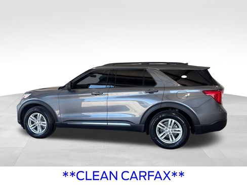 Certified 2022 Ford Explorer XLT w/ Equipment Group 202A RWD image 2
