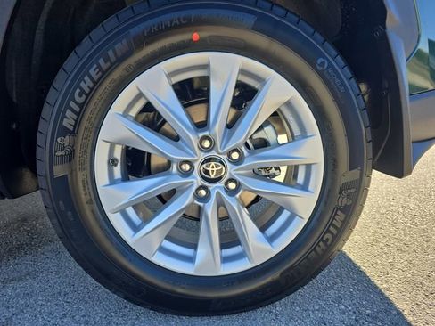 New 2026 Toyota Corolla Cross LE image 32