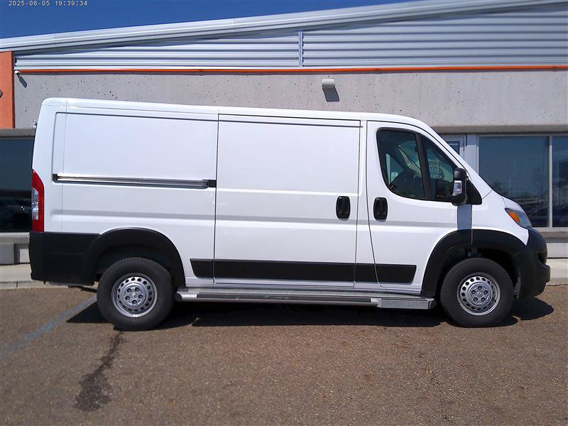 Used 2025 RAM ProMaster 2500 w/ U-Haul Equipment Group FWD image 6