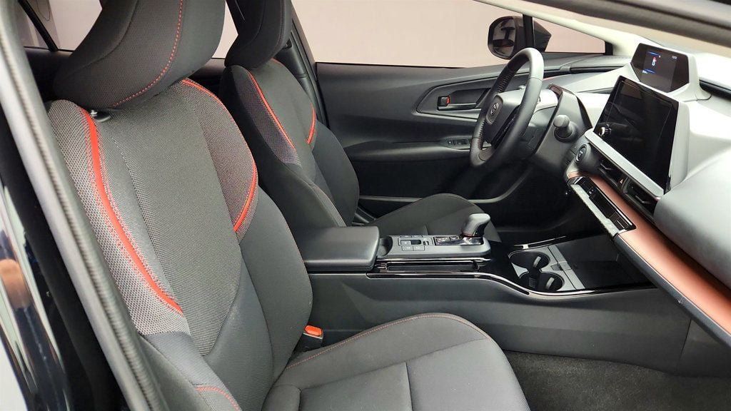 Used 2024 Toyota Prius Prime FWD image 24