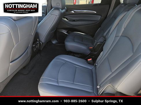 Used 2024 Buick Enclave Premium image 28