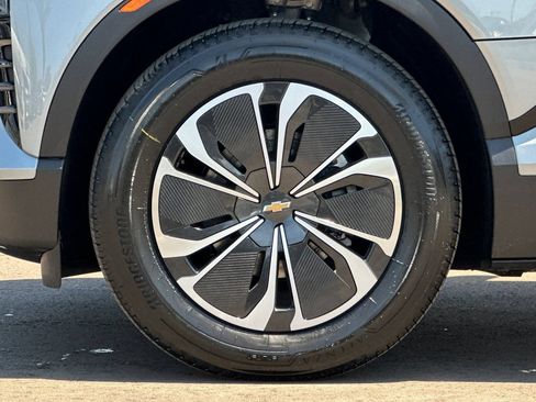 New 2026 Chevrolet Blazer EV LT FWD image 25