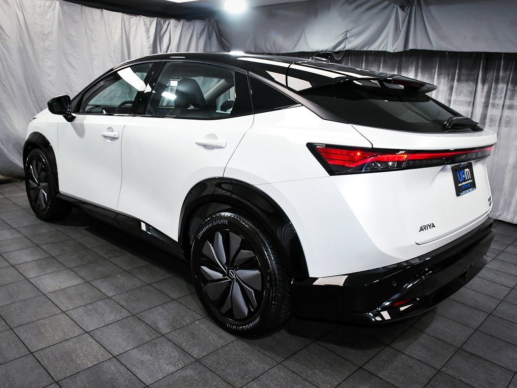 Used 2024 Nissan Ariya AWD image 4