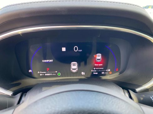 Used 2023 Acura MDX SH-AWD w/ Advance Package image 16