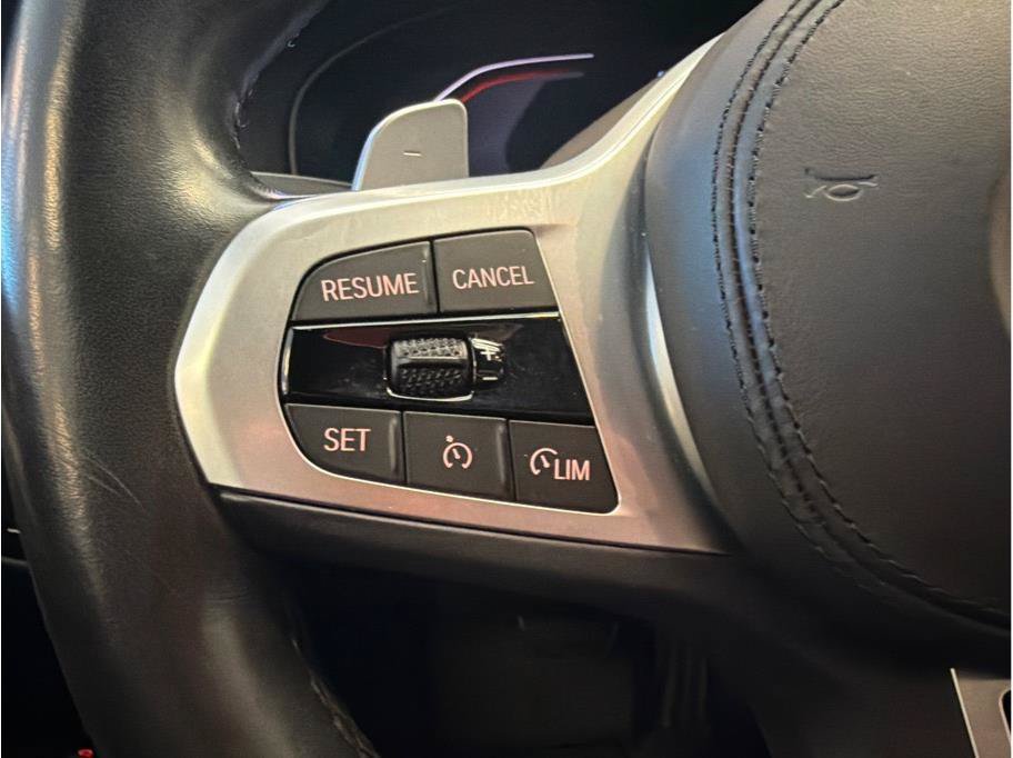 Used 2021 BMW 540i w/ M Sport Package RWD image 18