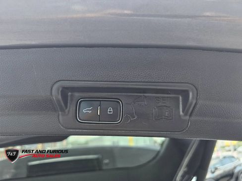 Used 2022 Ford Explorer ST-Line AWD/4WD image 34