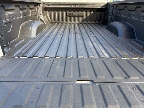 New 2026 GMC Sierra 2500 Denali Ultimate image 12