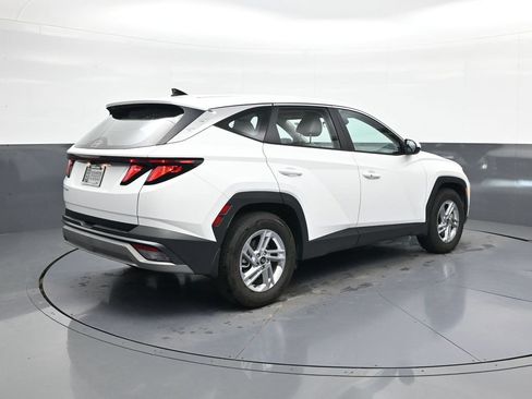 Used 2026 Hyundai Tucson SE FWD image 10