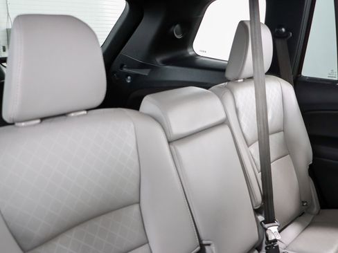 Used 2020 Honda Passport Touring image 28