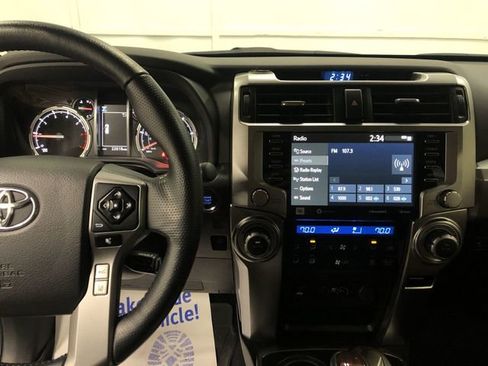Used 2024 Toyota 4Runner Limited image 19