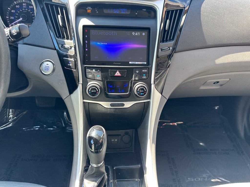 Used 2014 Hyundai Sonata Hybrid FWD image 23