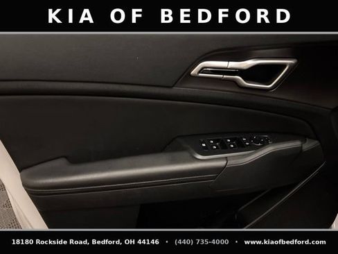 Certified 2026 Kia Sportage EX FWD image 13