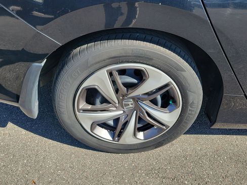 Used 2019 Honda Civic LX image 36