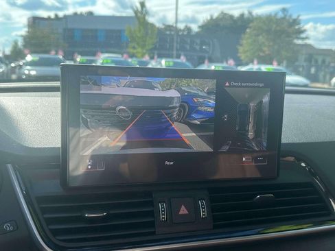 Used 2024 Audi Q5 e Premium Plus image 30