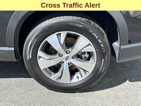 Certified 2024 Subaru Ascent Premium w/ Convenience Package image 11