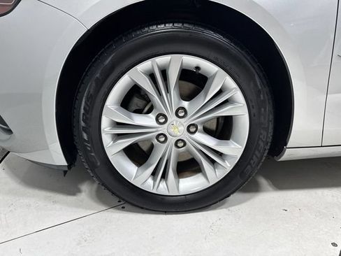 Used 2015 Chevrolet Impala LT w/ Convenience Package FWD image 6