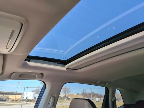 Used 2024 Honda CR-V EX image 28