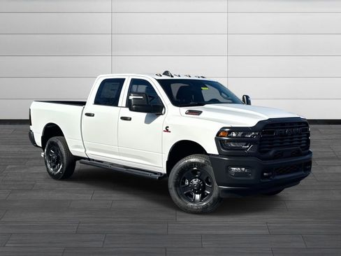 New 2026 RAM 2500 Tradesman AWD/4WD image 2