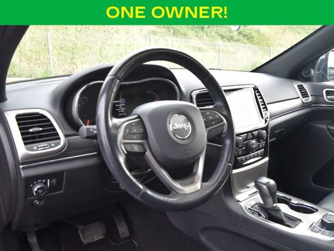 Used 2021 Jeep Grand Cherokee Limited AWD/4WD image 19