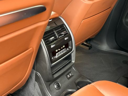Certified 2024 BMW X7 xDrive40i w/ Executive Package image 14