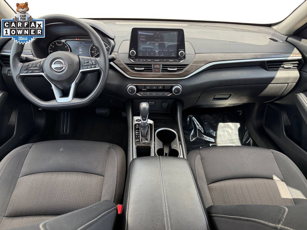 Certified 2024 Nissan Altima 2.5 SV FWD image 10