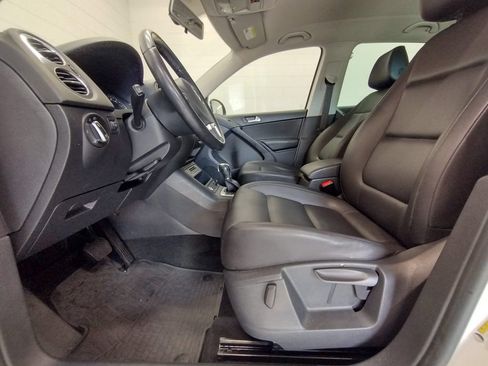 Used 2014 Volkswagen Tiguan SE AWD/4WD image 20