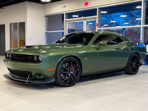 Used 2021 Dodge Challenger R/T Scat Pack w/ Dynamics Package image 4