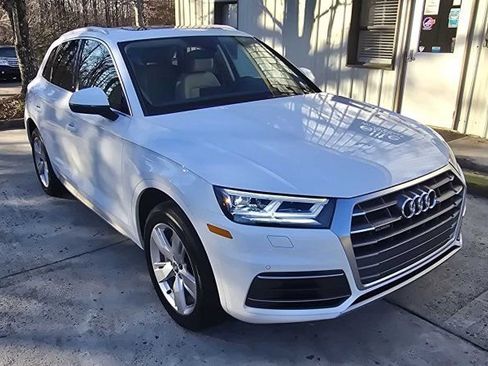 Used 2018 Audi Q5 2.0T Premium Plus w/ Premium Plus Package image 7