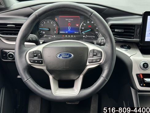 Used 2023 Ford Explorer XLT w/ Equipment Group 202A AWD/4WD image 18