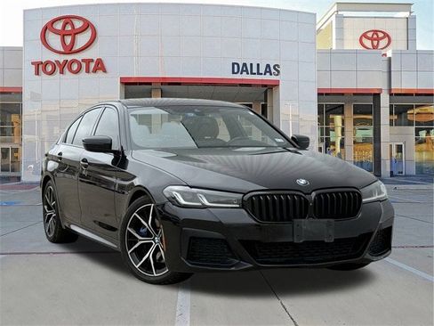 Used 2021 BMW 530i 530i w/ M Sport Package image 1