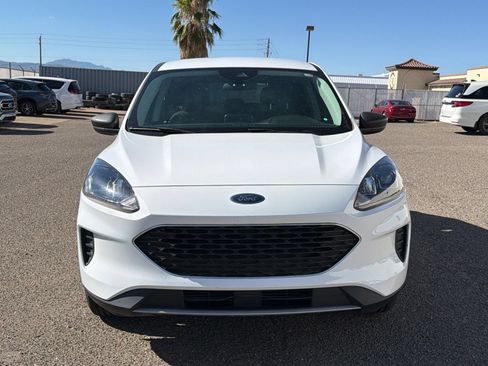 Used 2022 Ford Escape SE w/ Cold Weather Package AWD/4WD image 7