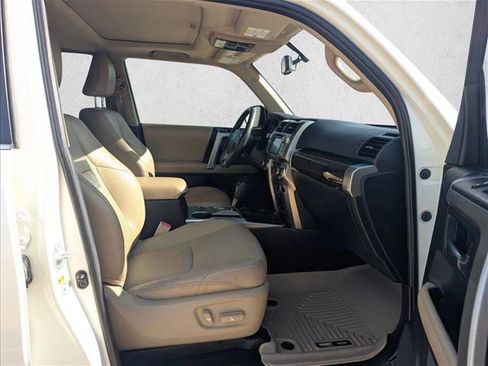 Used 2016 Toyota 4Runner Limited image 20