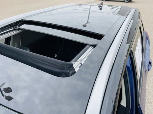 Certified 2021 Nissan Rogue SL w/ Premium Package image 11