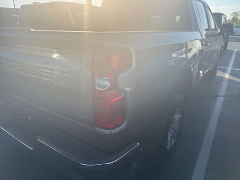 Used 2021 Chevrolet Silverado 1500 LT image 4